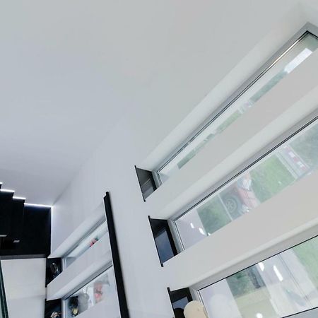 Ezra Luxury Apartments Navodari Ngoại thất bức ảnh