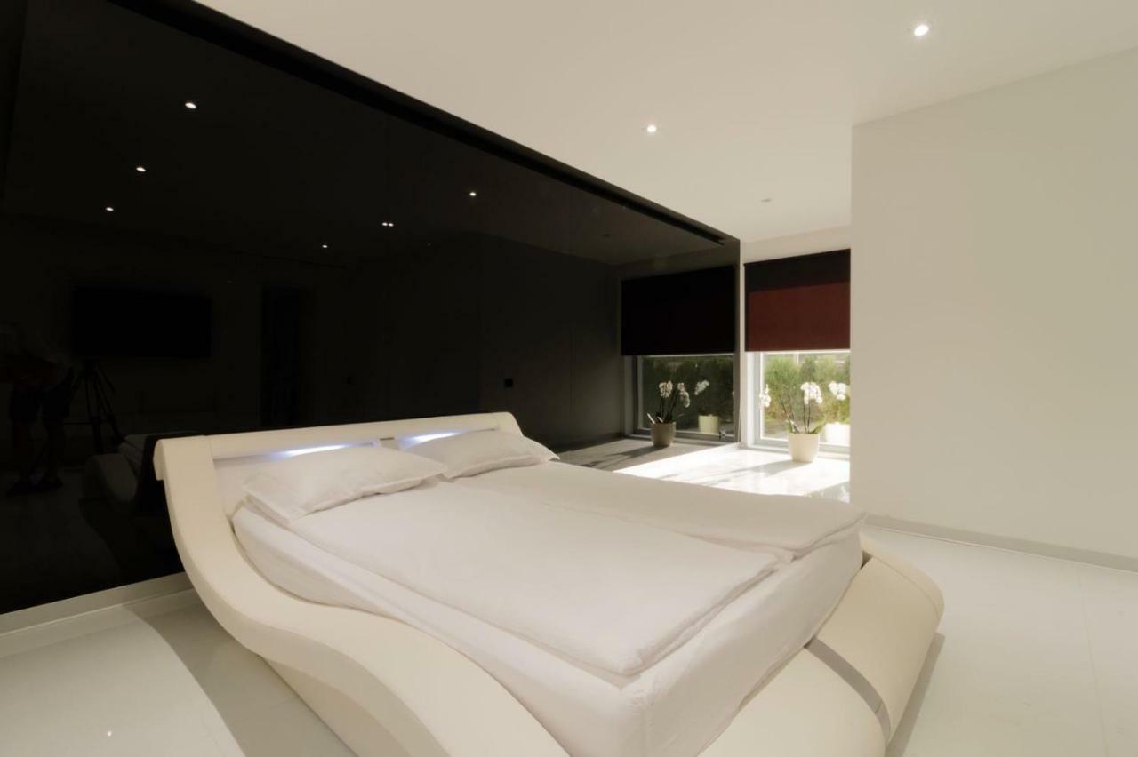 Ezra Luxury Apartments Navodari Ngoại thất bức ảnh