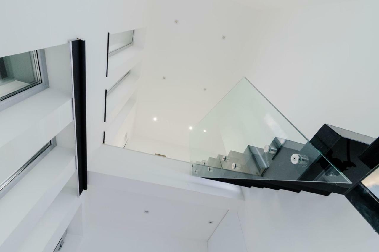 Ezra Luxury Apartments Navodari Ngoại thất bức ảnh